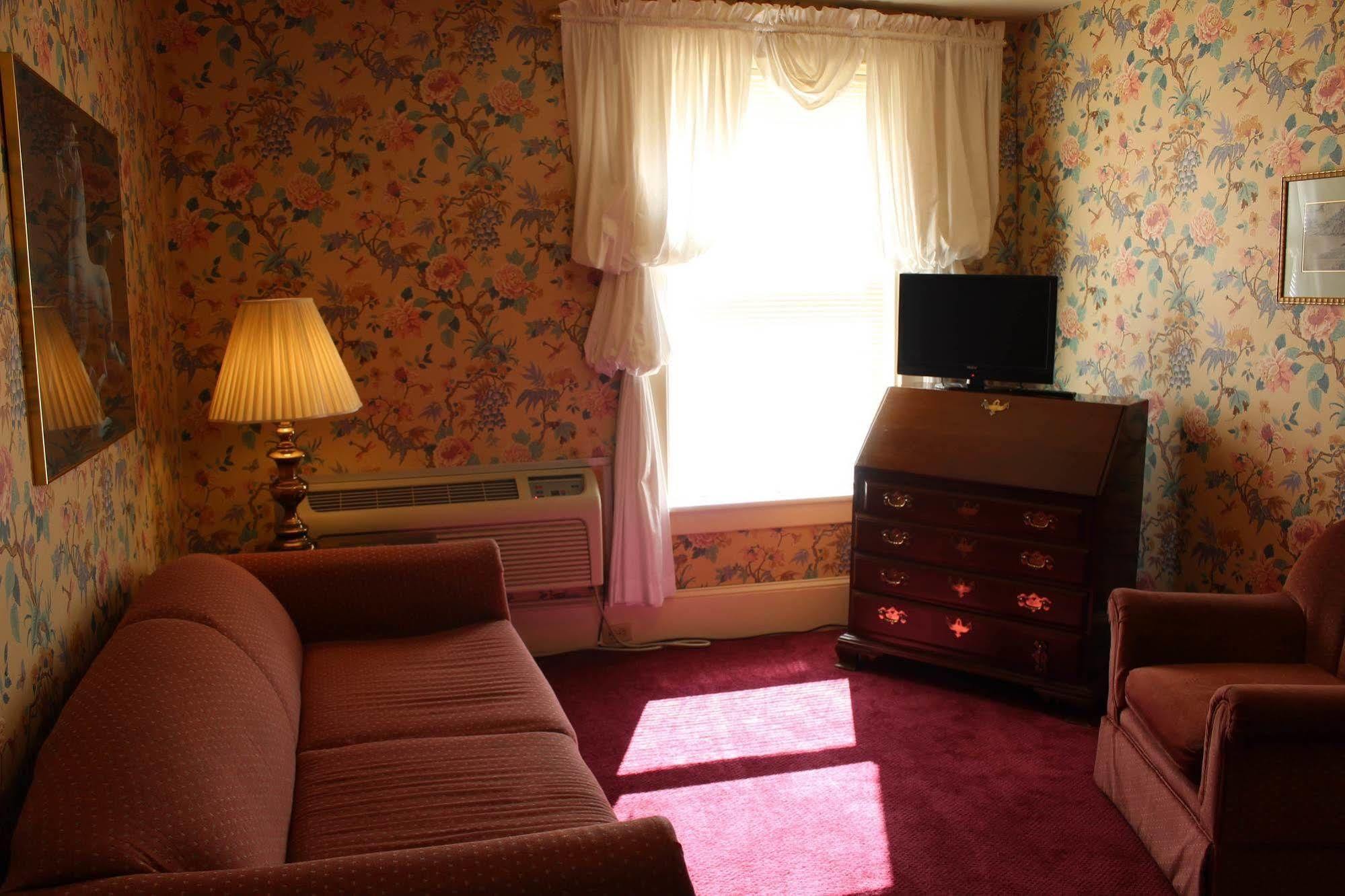 White Inn Fredonia 외부 사진